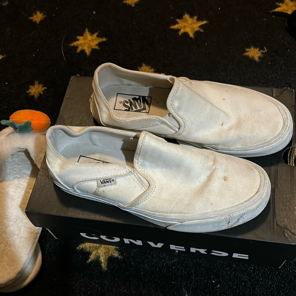 White vans